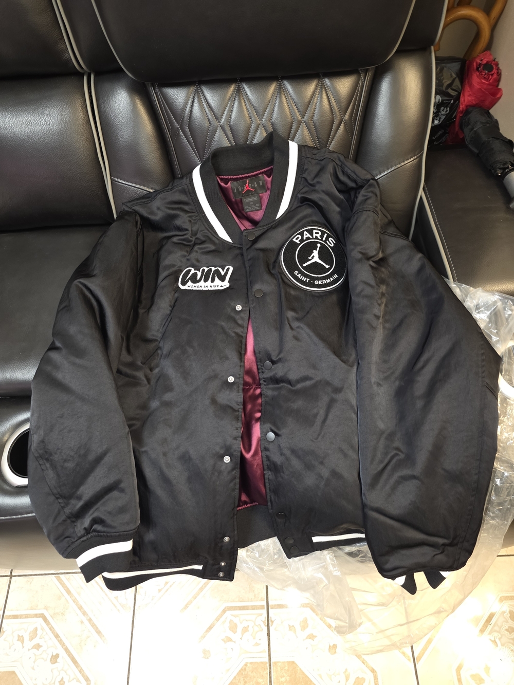 Paris Saint-Germain x Jordan Black Bomber Jacket